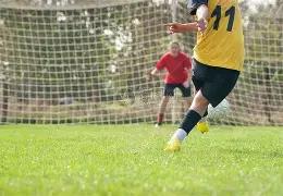 甘肃亚高原,赛场成暑期,青少年足球,易倍体育平台,易倍体育官方网站,易倍体育登录入口,易倍体育app下载